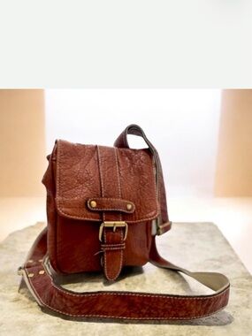 Adrián Klis Camel Crossbody Bag H8’ X W 6.5’ X D 2.5’